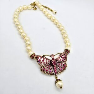 Heidi Daus Butterfly Monarch Swarovski Crystals Necklace Pearl